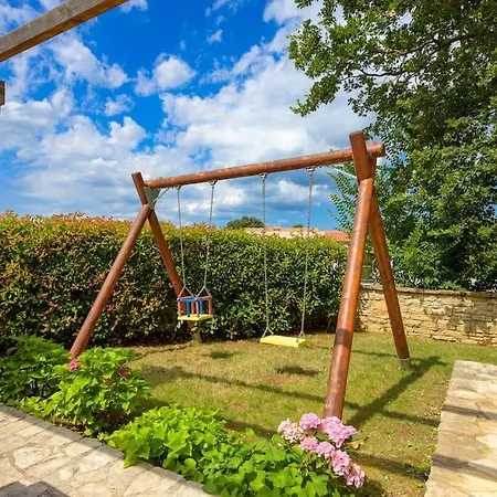 Antonija By Istrialux Krmed